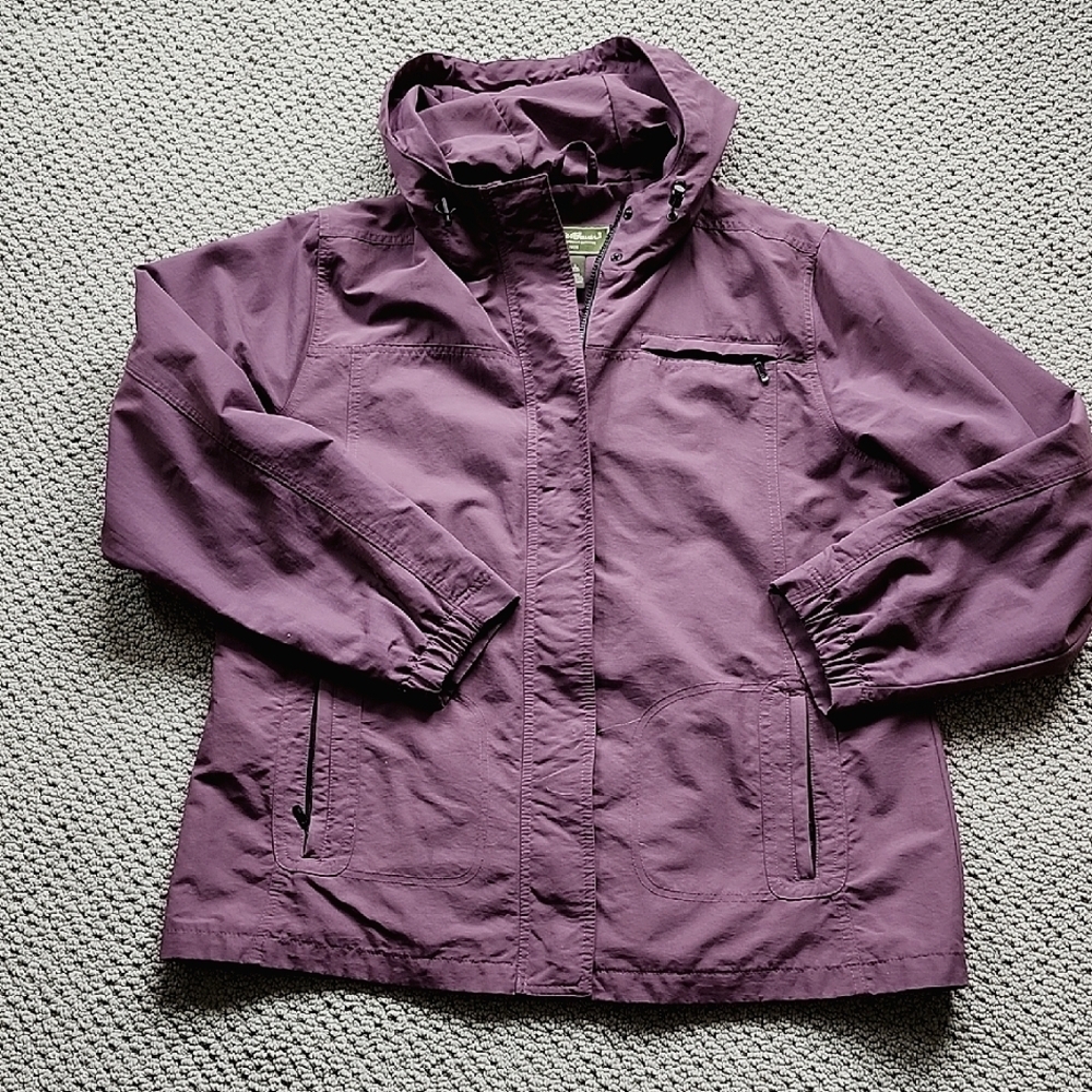 Eddie Bauer Women's Hooded Zippered Coat in Eggplant Size XL